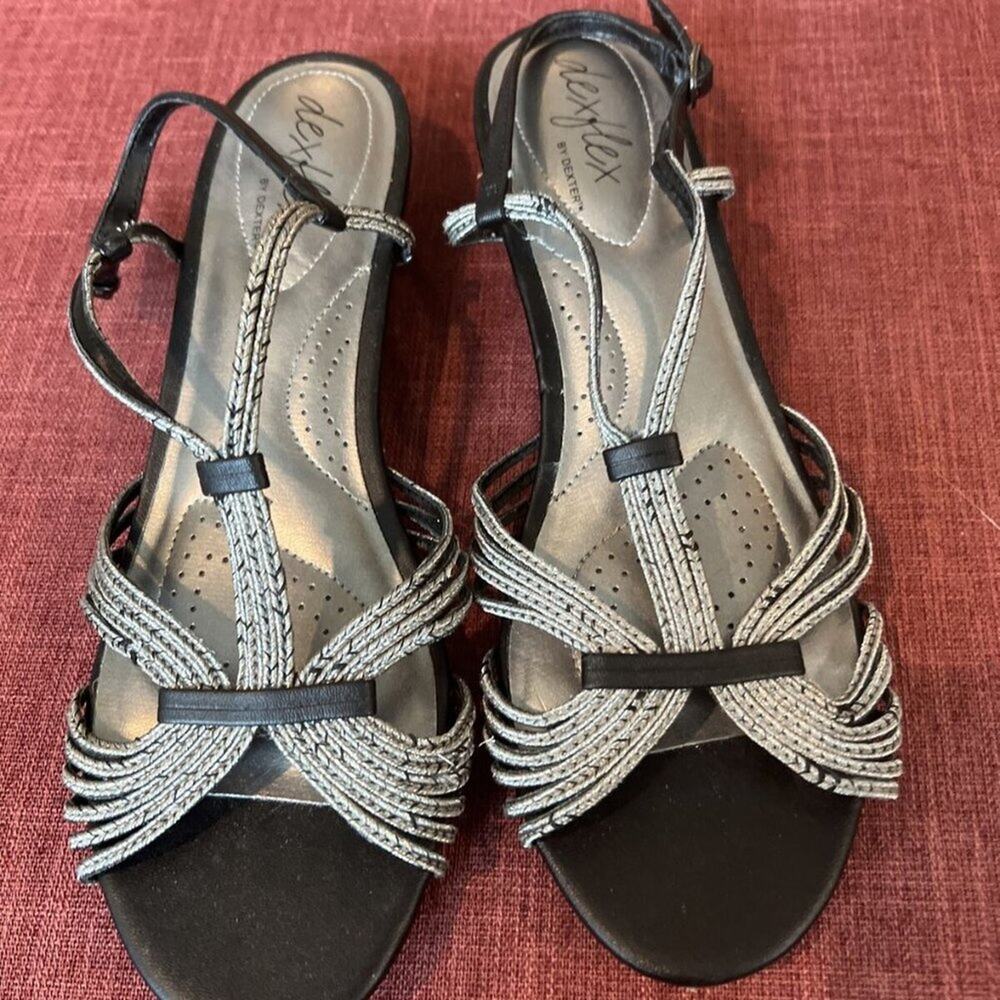 Dexflex Strappy Sandals Women 8 Black Silver Excellent Wedge Memory‎ Foam